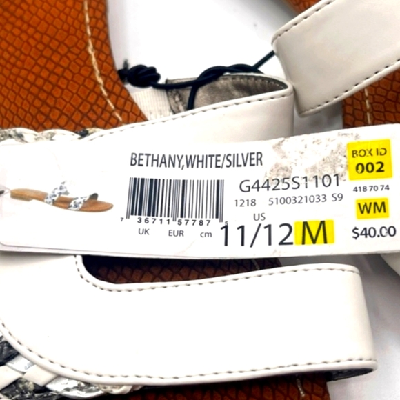 Circus Sam Edelman Bethany Slide Sandals White/Silver Size 11/12 M - Picture 6 of 6